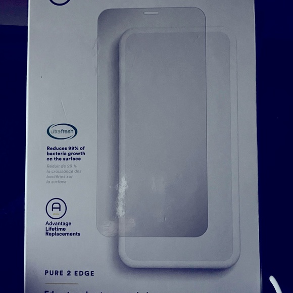 iPhone 12 Pro Max Screen Protector - Picture 1 of 4